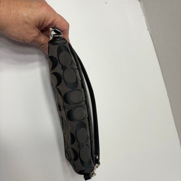 VTG Coach Signature C Blk Jacquard Small Flap Bag w Patent Trim Y2K Script Logo - Picture 8 of 13